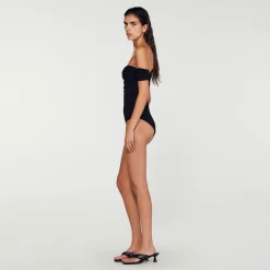 Sandro Paris Tops E Camisas-Body De Ombro Nu