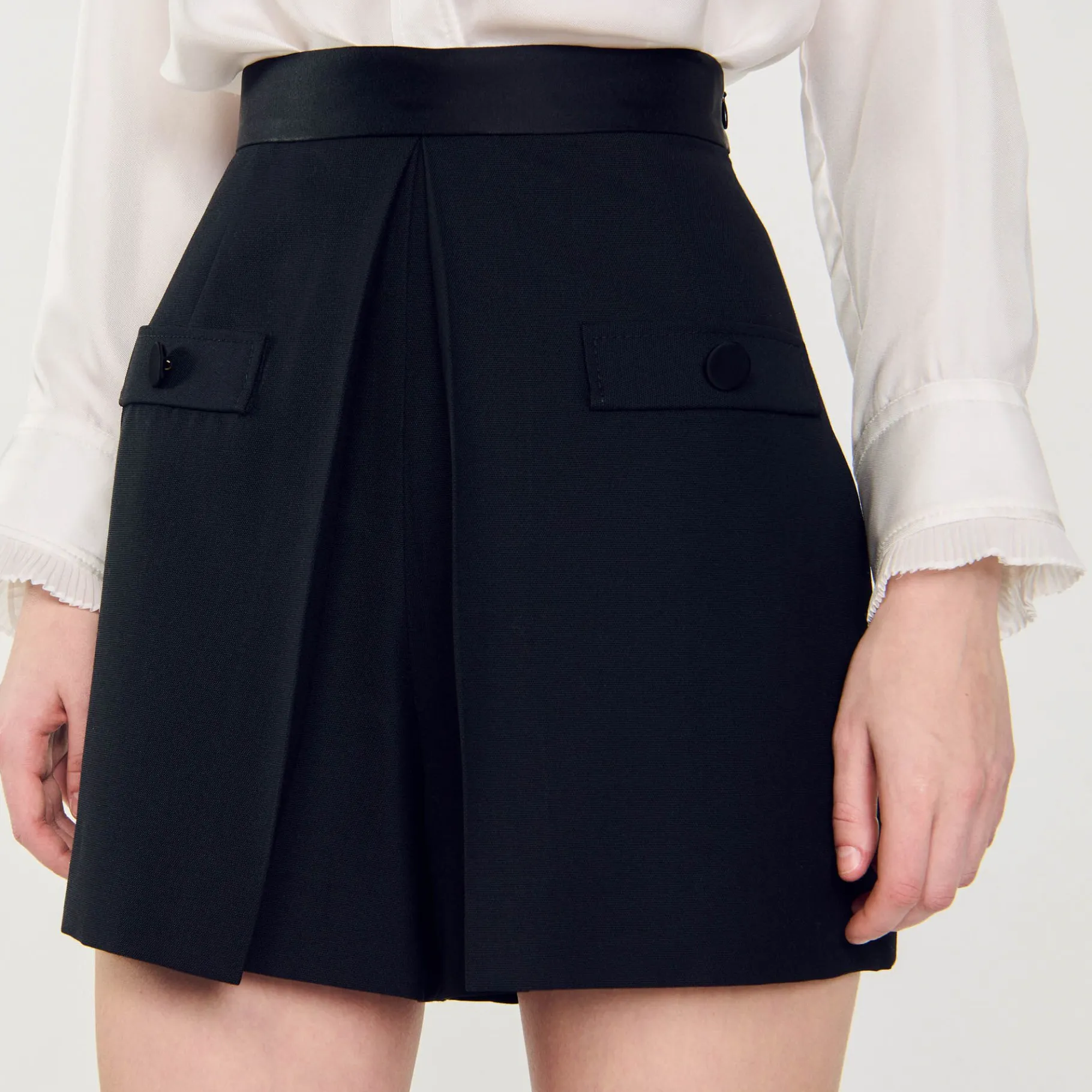 Sandro Paris Saias E Shorts-Shorts De Cintura Alta Com Botoes