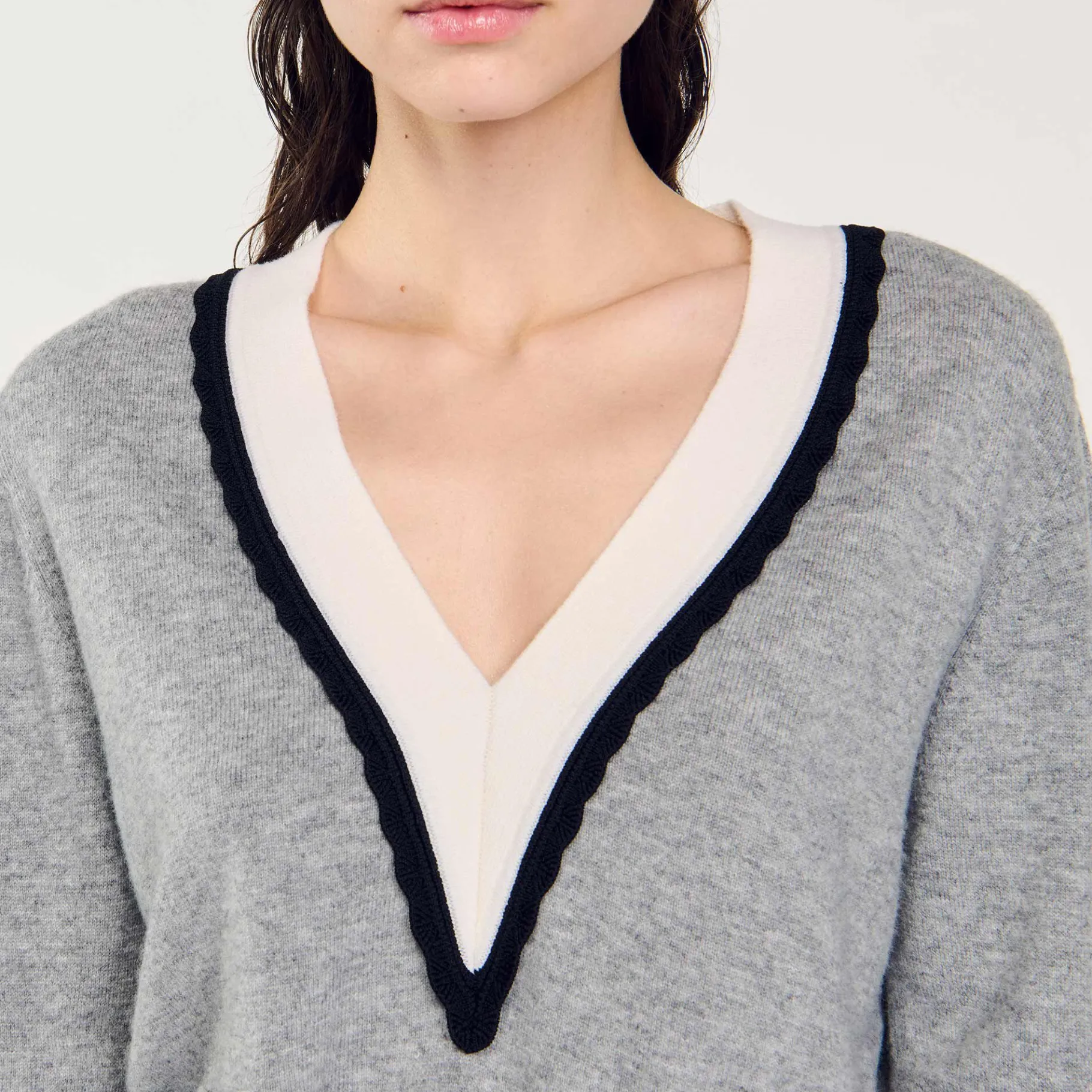 Sandro Paris Suéteres E Cardigans-Sueter Contrastante Com Decote Em V