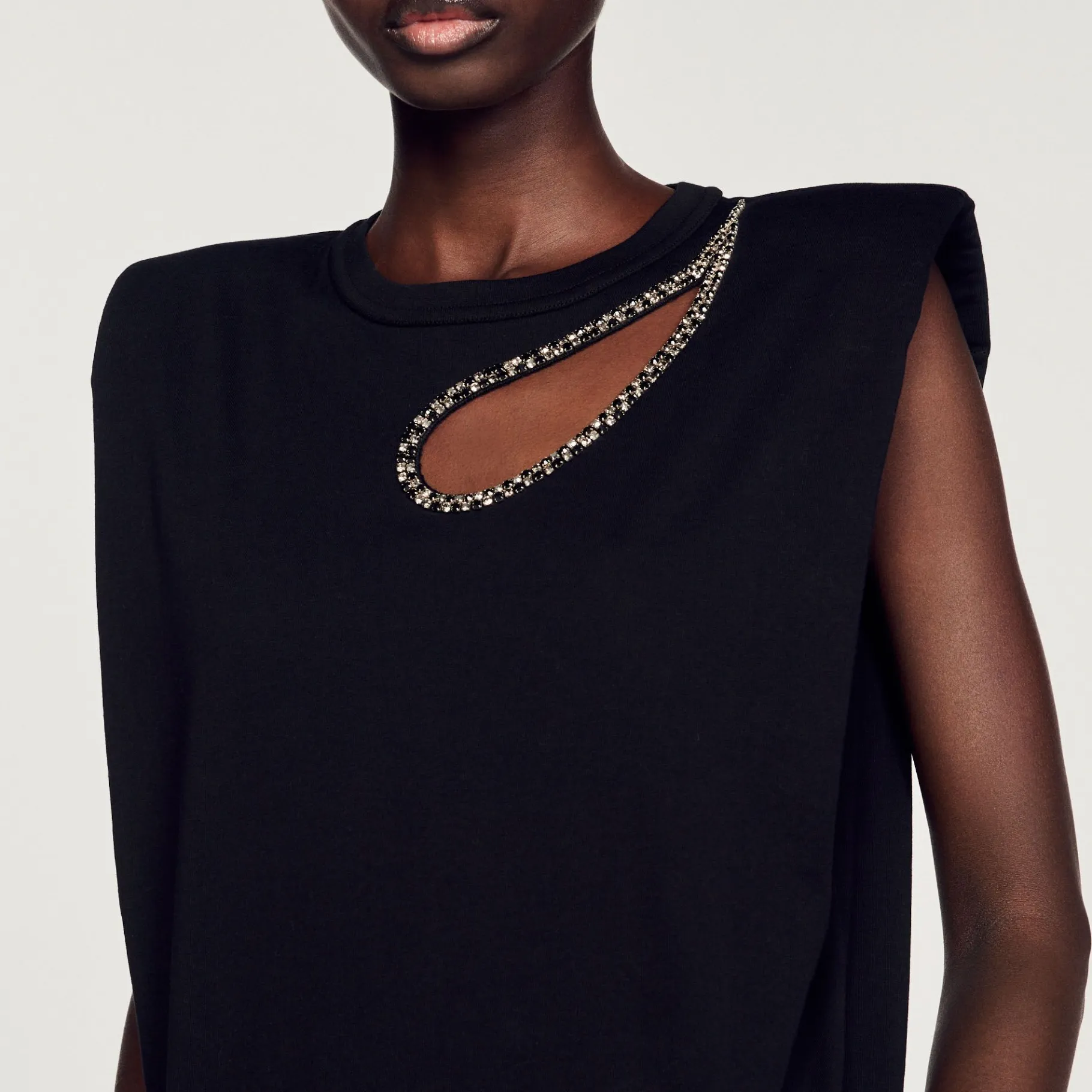 Sandro Paris Camisetas-T-Shirt Com Strass E Abertura De Gota